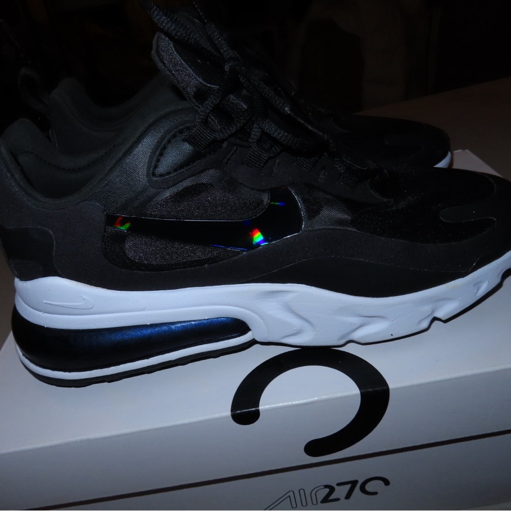 Nike Air Max 270 React BRAND NEW size 8.5 - Picture 5 of 10